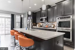 2922 Pinebrook Rd, Landover, MD 20785 - Photo 18