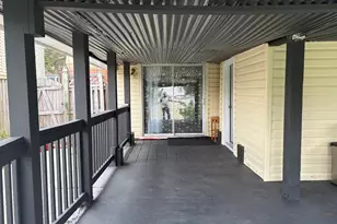 811 Falls Lake Dr, Bowie, MD 20721 - Photo 14