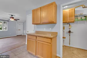 6944 Decatur Pl, Hyattsville, MD 20784 - Photo 22