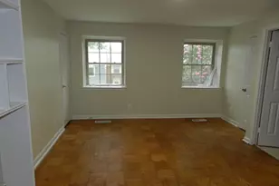 5956 Westchester Park Dr, College Park, MD 20740 - Photo 10