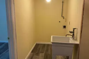 8806 Braeside Dr, Lanham, MD 20706 - Photo 2
