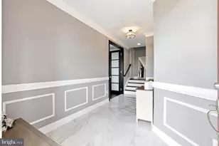 500 Riversail Ln, Oxon Hill, MD 20745 - Photo 6