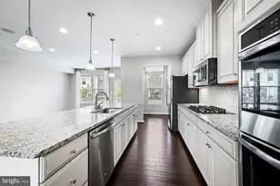 7610 Hubble Dr, Lanham, MD 20706 - Photo 10