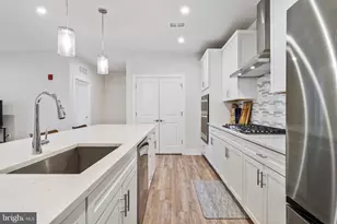 102 St Ives Pl, Oxon Hill, MD 20745 - Photo 6
