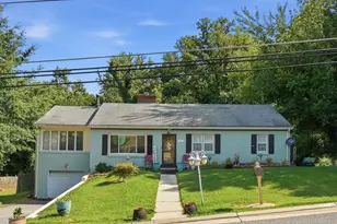 5 Panorama Dr, Oxon Hill, MD 20745 - Photo 1