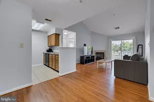 8961 Town Center Cir, Upper Marlboro, MD 20774 - Photo 4