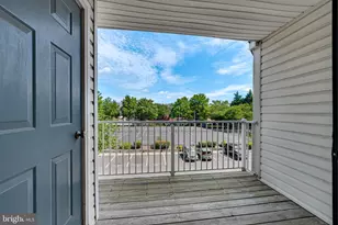 8961 Town Center Cir, Upper Marlboro, MD 20774 - Photo 18