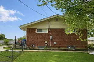 7409 Kipling Pkwy, District Heights, MD 20747 - Photo 2