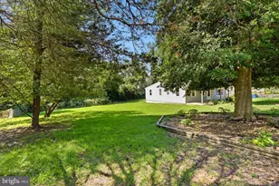 6713 Boxwood Dr, Morningside, MD 20746 - Photo 4