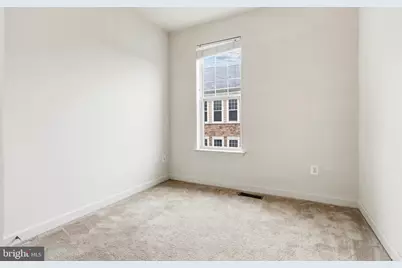 7427 Wood Meadow Way, Lanham, MD 20706 - Photo 18