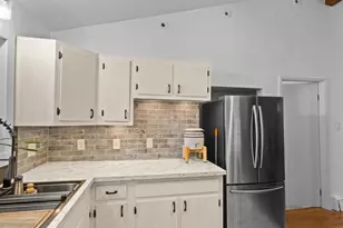 1811 Clayton Dr, Oxon Hill, MD 20745 - Photo 18