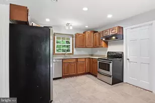 12504 Kavanaugh Ln, Bowie, MD 20715 - Photo 6