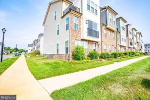 167 Lyons Crk Dr, Laurel, MD 20708 - Photo 2