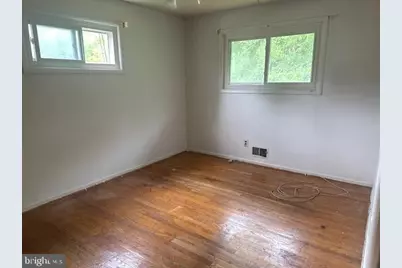 6002 Ladd Road, Suitland, MD 20746 - Photo 10