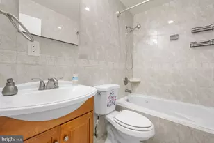4808 Parkmont Ln, Upper Marlboro, MD 20772 - Photo 16