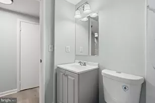 15743 Millbrook Ln, Laurel, MD 20707 - Photo 54