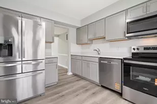 15743 Millbrook Ln, Laurel, MD 20707 - Photo 20