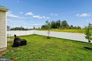 7018 Cor Crk Wy, Glenn Dale, MD 20769 - Photo 38