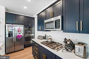 7018 Cor Crk Wy, Glenn Dale, MD 20769 - Photo 12