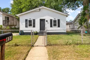 414 Carmody Hills Dr, Capitol Heights, MD 20743 - Photo 2