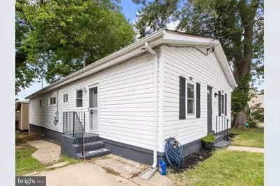 414 Carmody Hills Drive, Capitol Heights, MD 20743 - Photo 4