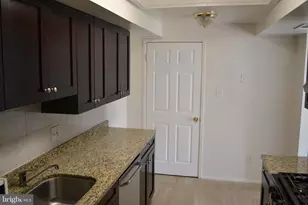 10214 Prince Pl, Upper Marlboro, MD 20774 - Photo 10
