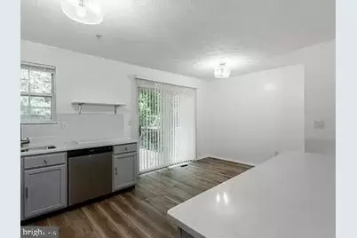 10400 Vista Gardens Drive, Bowie, MD 20720 - Photo 8