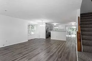 10400 Vista Gardens Dr, Bowie, MD 20720 - Photo 2