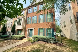 8912 Tower Pl, Lanham, MD 20706 - Photo 2