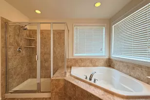 8912 Tower Pl, Lanham, MD 20706 - Photo 36