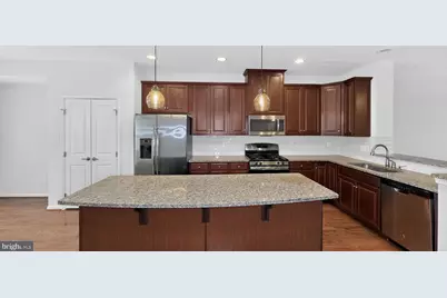 5363 S Center Drive, Greenbelt, MD 20770 - Photo 10
