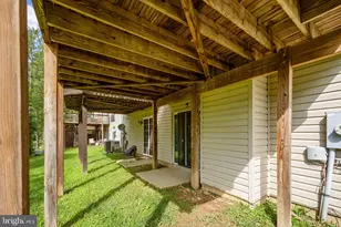 8819 Hardesty Dr, Clinton, MD 20735 - Photo 6