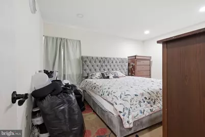 8802 Sterling, Hyattsville, MD 20785 - Photo 16