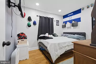 8802 Sterling, Hyattsville, MD 20785 - Photo 12