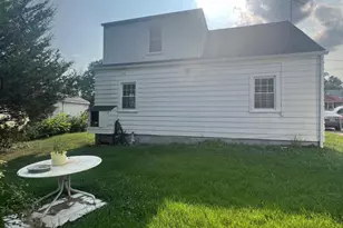 603 64th Pl, Capitol Heights, MD 20743 - Photo 2