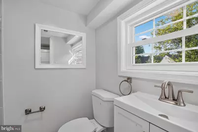 6204 Auth Road, Suitland, MD 20746 - Photo 14