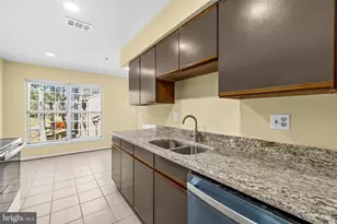 4809 River Valley Way, Bowie, MD 20720 - Photo 4