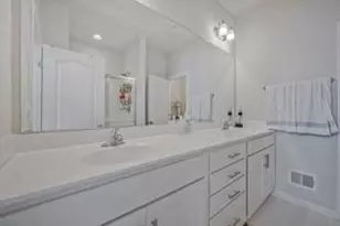 2766 Lanham Hill Cir, Upper Marlboro, MD 20774 - Photo 8