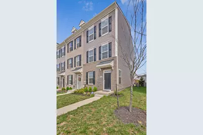 2766 Lanham Hill Circle, Upper Marlboro, MD 20774 - Photo 2