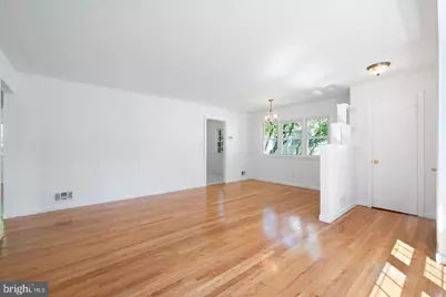4904 41st Place, Hyattsville, MD 20781 - Photo 4