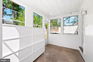 4904 41st Pl, Hyattsville, MD 20781 - Photo 10