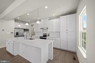 15609 Rockburn Wy, Bowie, MD 20716 - Photo 12