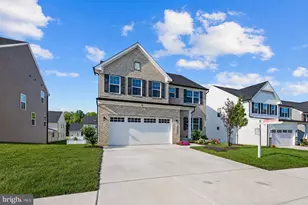 15609 Rockburn Wy, Bowie, MD 20716 - Photo 4