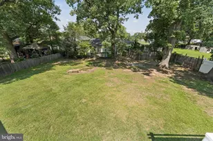 8816 Saunders Ln, Lanham, MD 20706 - Photo 58