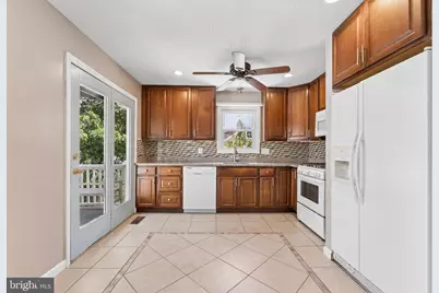 8816 Saunders Lane, Lanham, MD 20706 - Photo 12