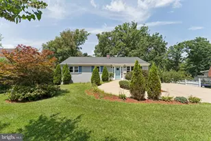 8816 Saunders Ln, Lanham, MD 20706 - Photo 62