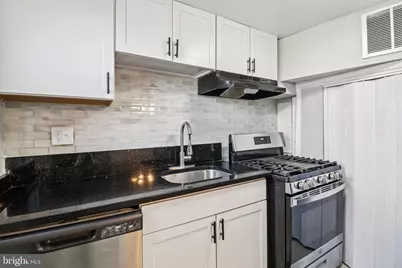2834 Iverson Street #101, Temple Hills, MD 20748 - Photo 12
