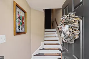 10010 Dorsey Ln, Lanham, MD 20706 - Photo 4