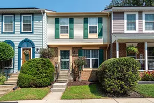 2406 Rosecroft Ct, Oxon Hill, MD 20745 - Photo 1