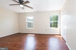 2406 Rosecroft Ct, Oxon Hill, MD 20745 - Photo 18